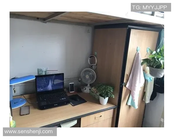 足球球星主题学生宿舍五件套 定制个性化装饰 提升宿舍氛围与运动激情